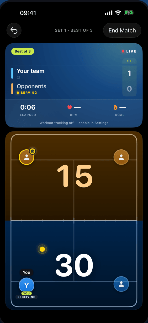 Pala live scoring on iPhone — a padel match scoreboard above a top-down court